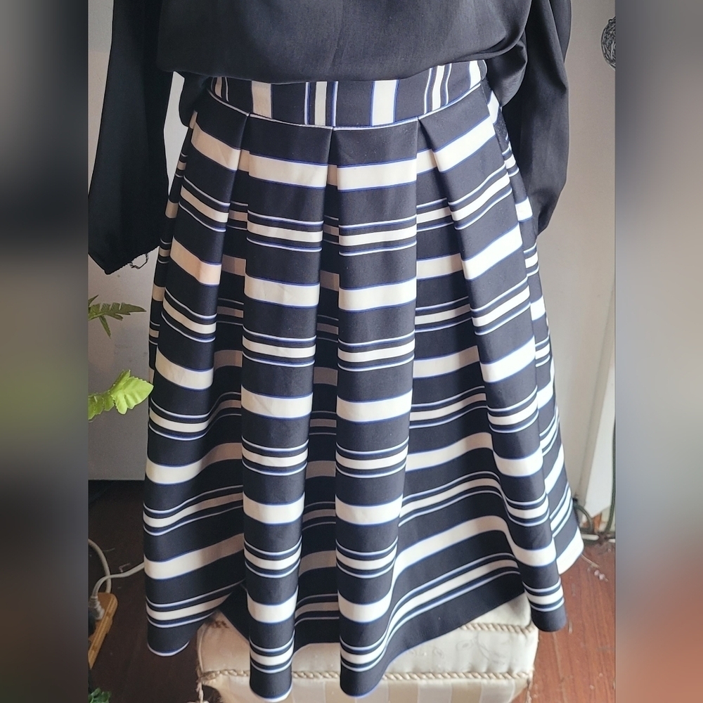 Faith and Joy Black, White and Blue Striped Pleated Flare Skirt Size M